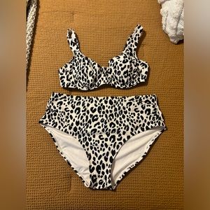 XL Target swimwear